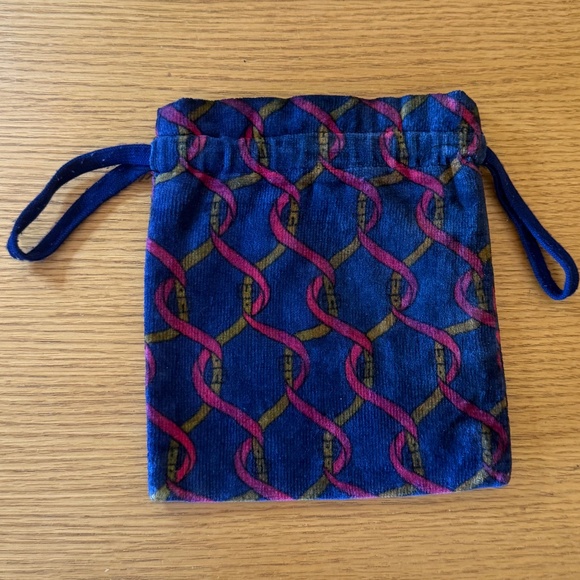 Roberta di Camerino Pouch Drawstring Bag - Picture 2 of 4